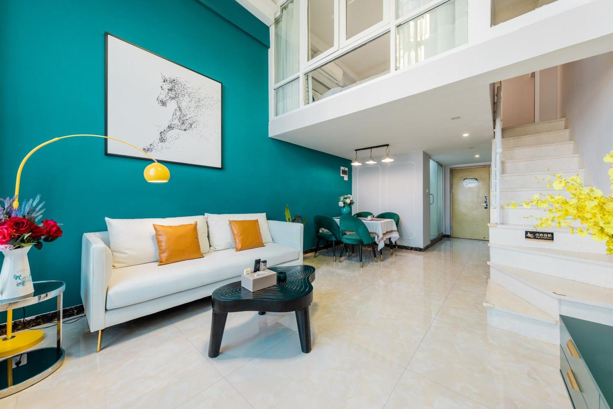 Lavendar Duplex Apartment Guangzhou Bagian luar foto