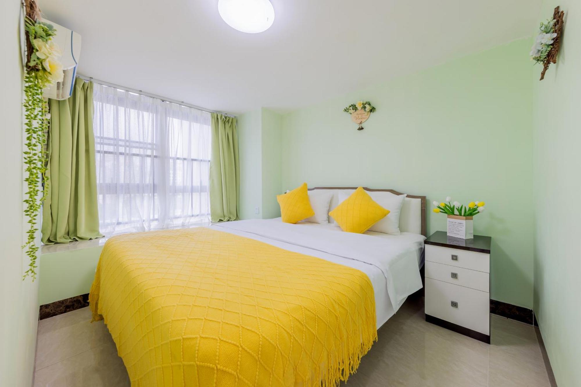 Lavendar Duplex Apartment Guangzhou Bagian luar foto